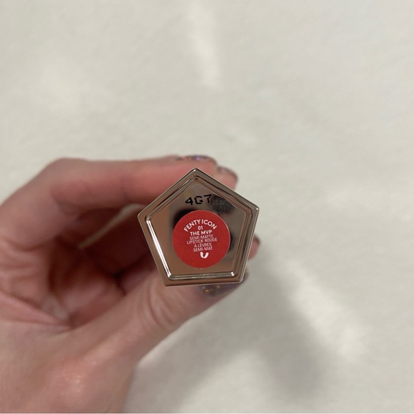 Fenty Beauty Fenty Icon Semi Matte Lipstick Mini - MVP Red - Picture 2 of 3